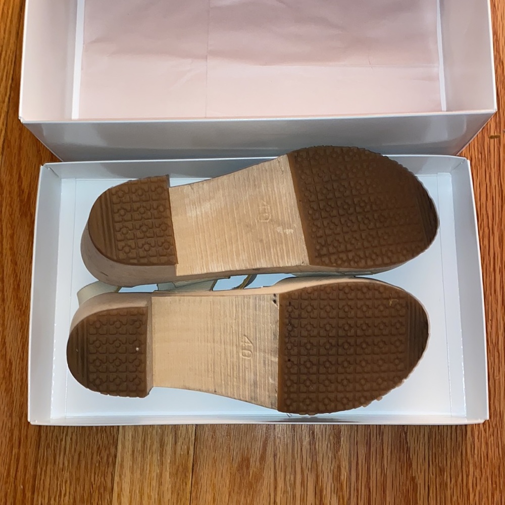 Kurier Luna clogs in “Dove” nubuck - Picture 5 of 9
